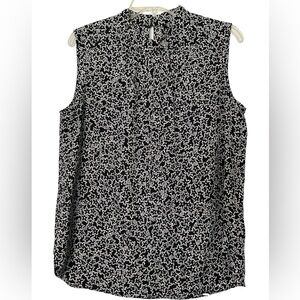 NYDJ Sleeveless Blouse NWOT